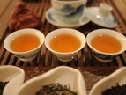 茶艺师来到世界上，只为了给理性的世界一点暖色